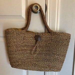 Straw tote